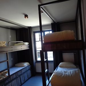 Bed 4-Bed Mixed Dormitory Room